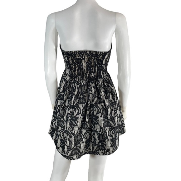 Charlotte Russe Sleeveless Strapless Mini Lace Cocktail Dress Black White Small - Picture 11 of 11